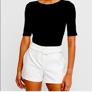 Express BNWT Tan High waisted belted shorts SIZE 0